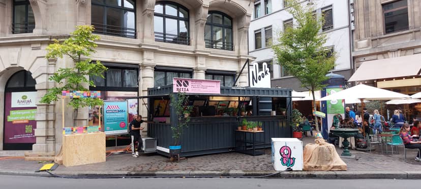 SO Pizza container pop-up in Basel